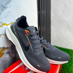 sneakers1